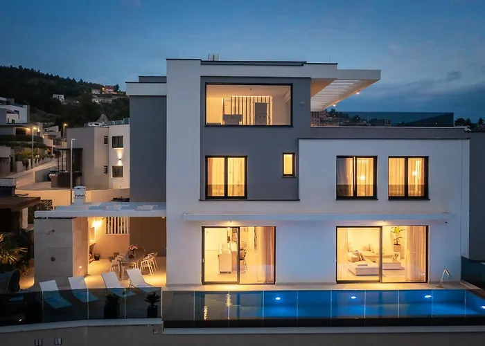 Www Villagoldenhill Com * Podstrana