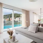 Villa Www Villagoldenhill Com