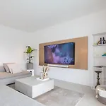 Www Villagoldenhill Com *